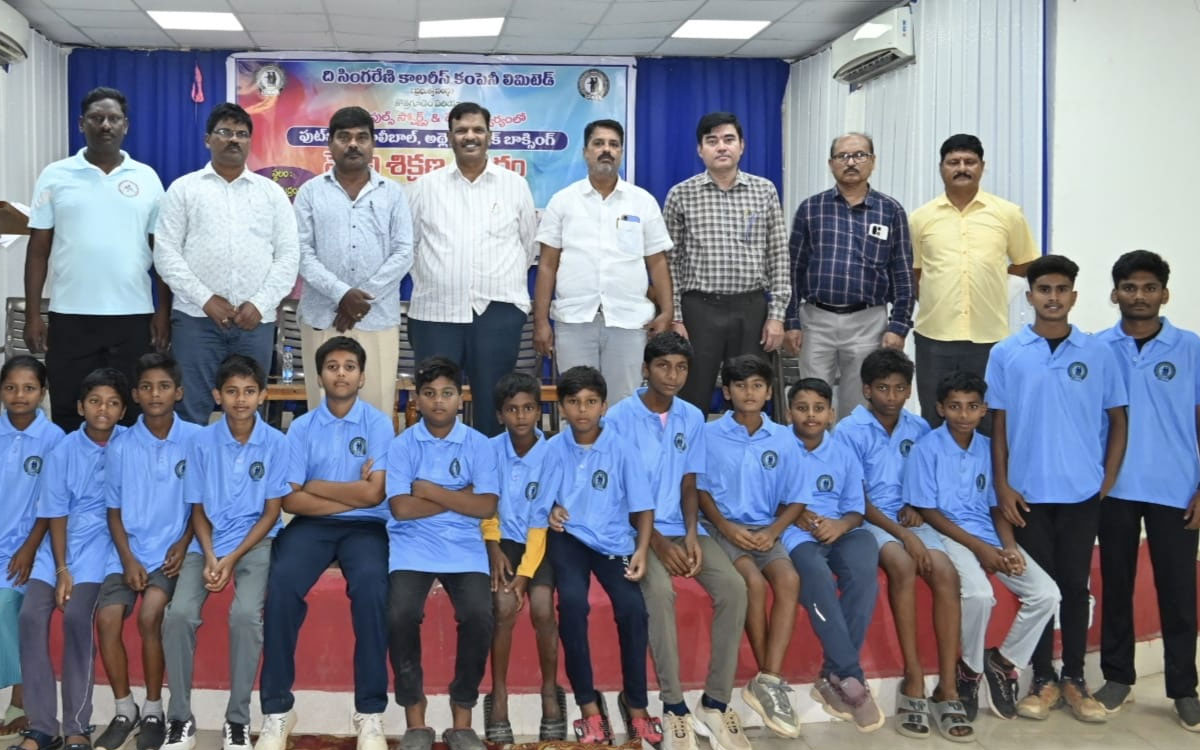 ‘క్రీడాకారుల‌కు సింగరేణి చేయూత‌’