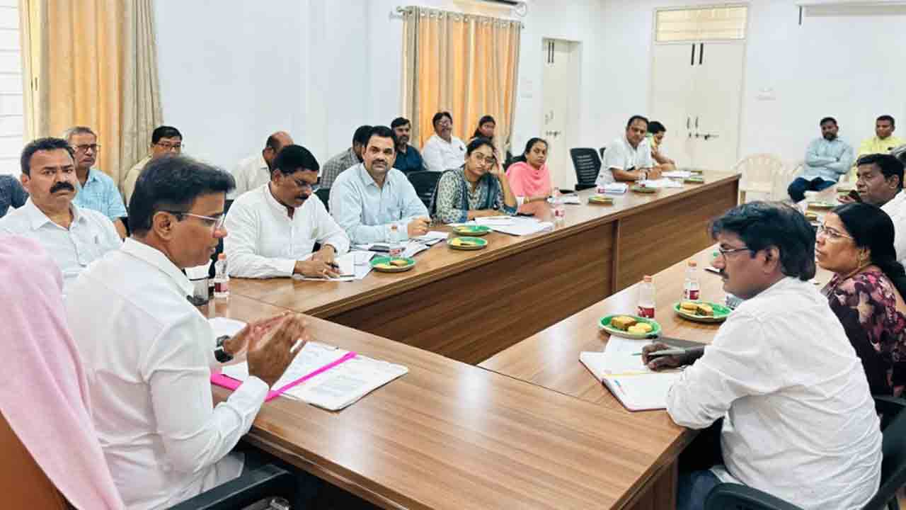 MLA KP Vivekananda | లబ్ధిదారులకు అసౌకర్యం కలగొద్దు : ఎమ్మెల్యే కేపీ వివేకానంద్‌