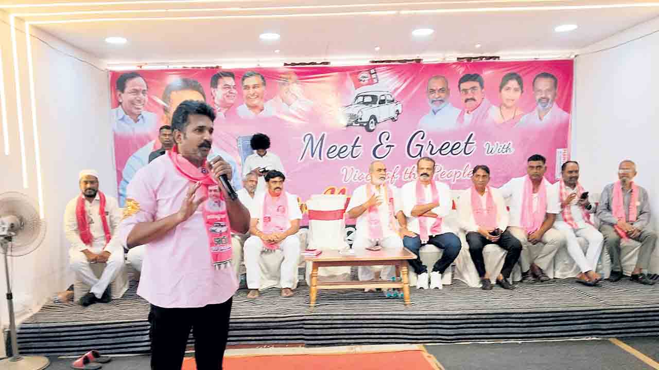 ప్రభుత్వ వైఫల్యాలను ప్రజల్లోకి తీసుకెళ్లాలి.. సోషల్‌ మీడియా స్టేట్‌ కన్వీనర్‌ మన్నె క్రిశాంక్‌