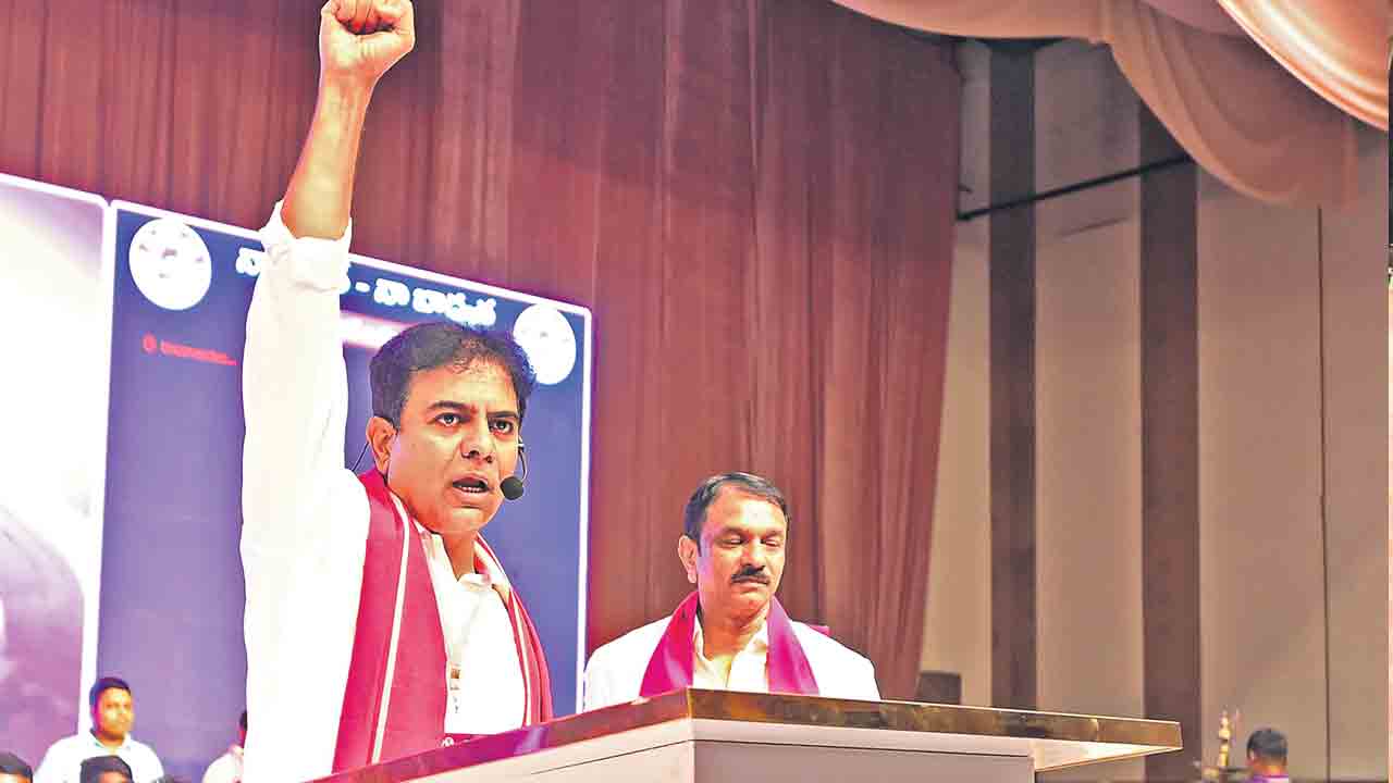 క్యాడర్‌లో జోష్