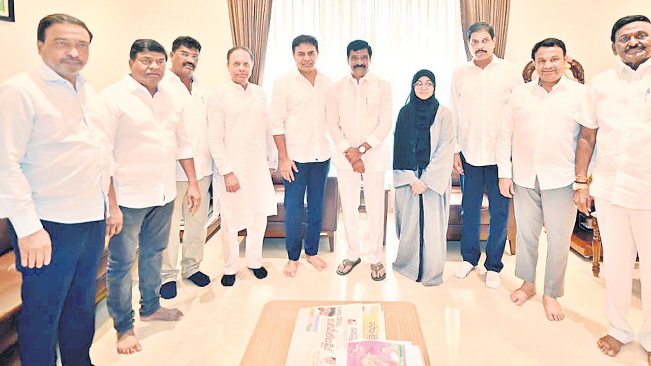 ఒక్క ఓటు పోనివ్వం.. ‘సర్‌’లో గల్ఫ్‌ కార్మికుల ఓట్లు పోకుండా చూస్తాం