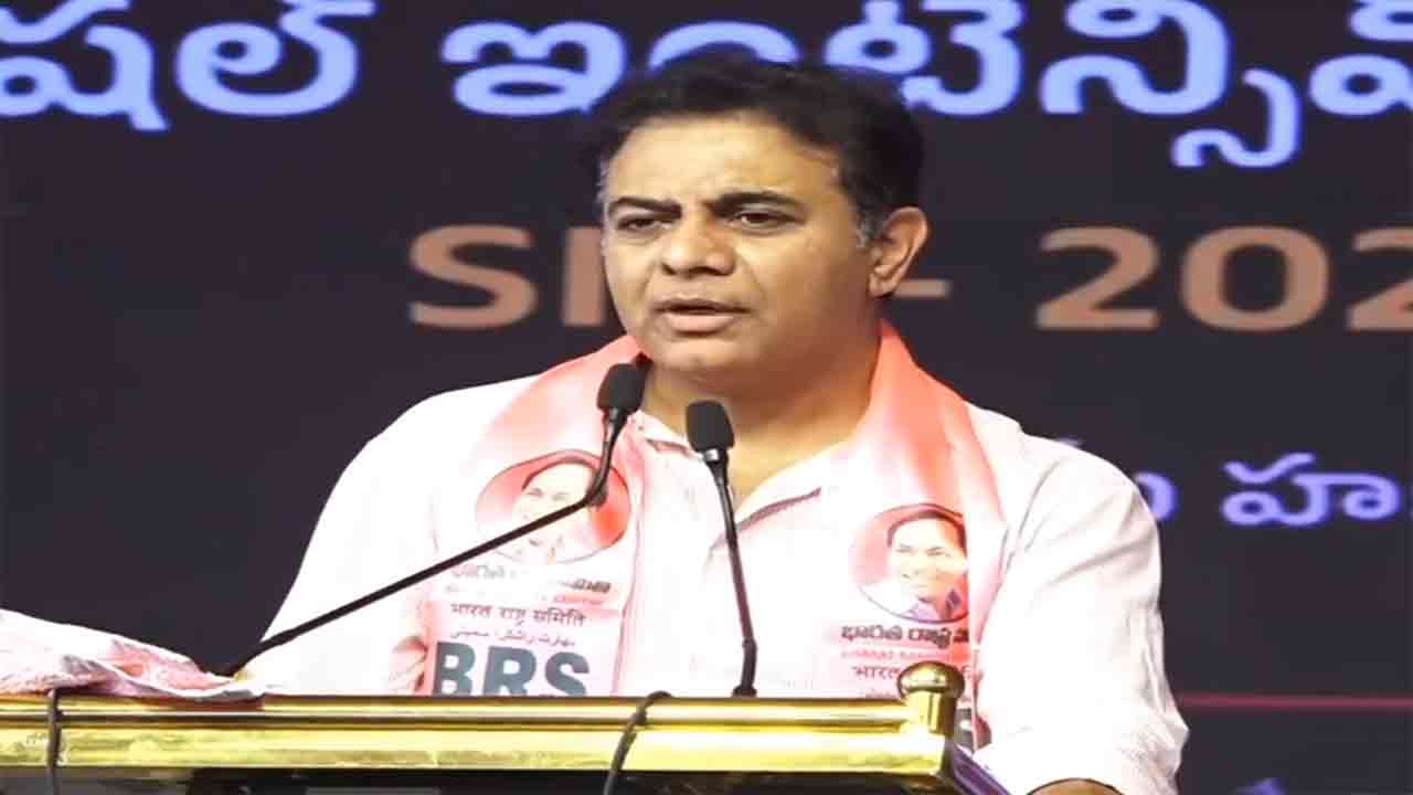 KTR | హైదరాబాద్‌లో ఒక్క ఇందిరమ్మ ఇల్లు కట్టినట్లు చూపిస్తే.. రాజకీయ సన్యాసం తీసుకుంటా.. కేటీఆర్ సవాలు