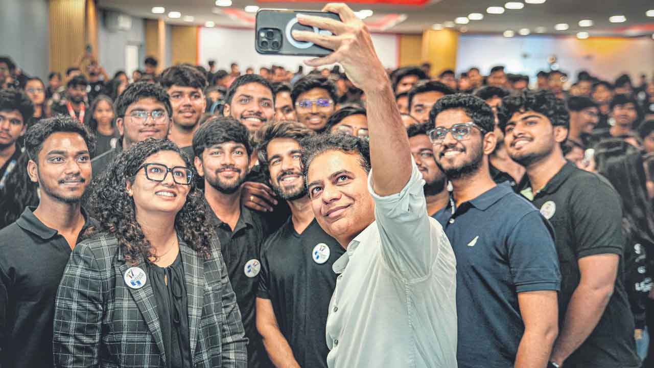 Ktr Selfi