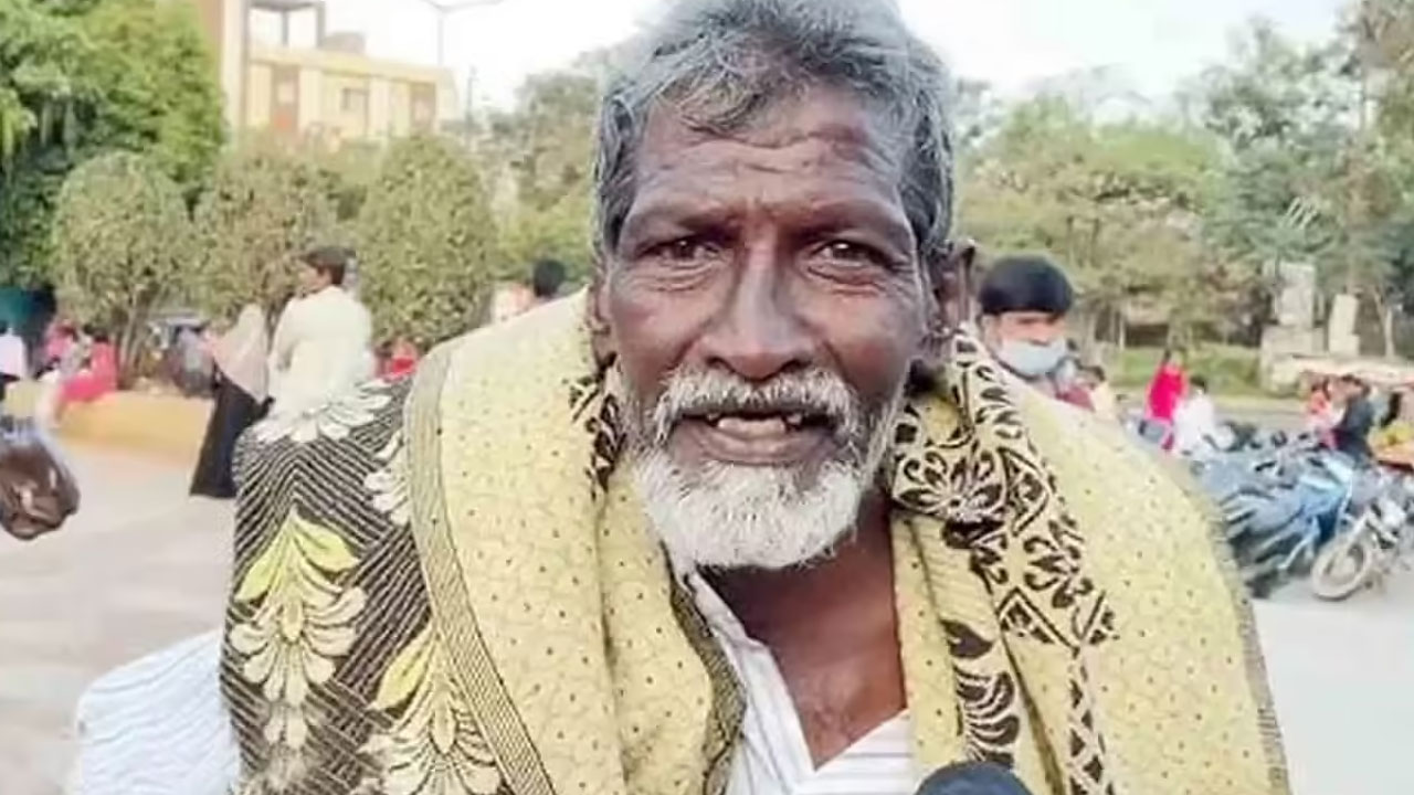 Mohammed Pasha | ‘ఆ కుర్చీని మడత పెట్టి’తో వైరల్ అయిన కుర్చీ తాత ఇక లేరు.. భార్య ఒడిలో తుది శ్వాస