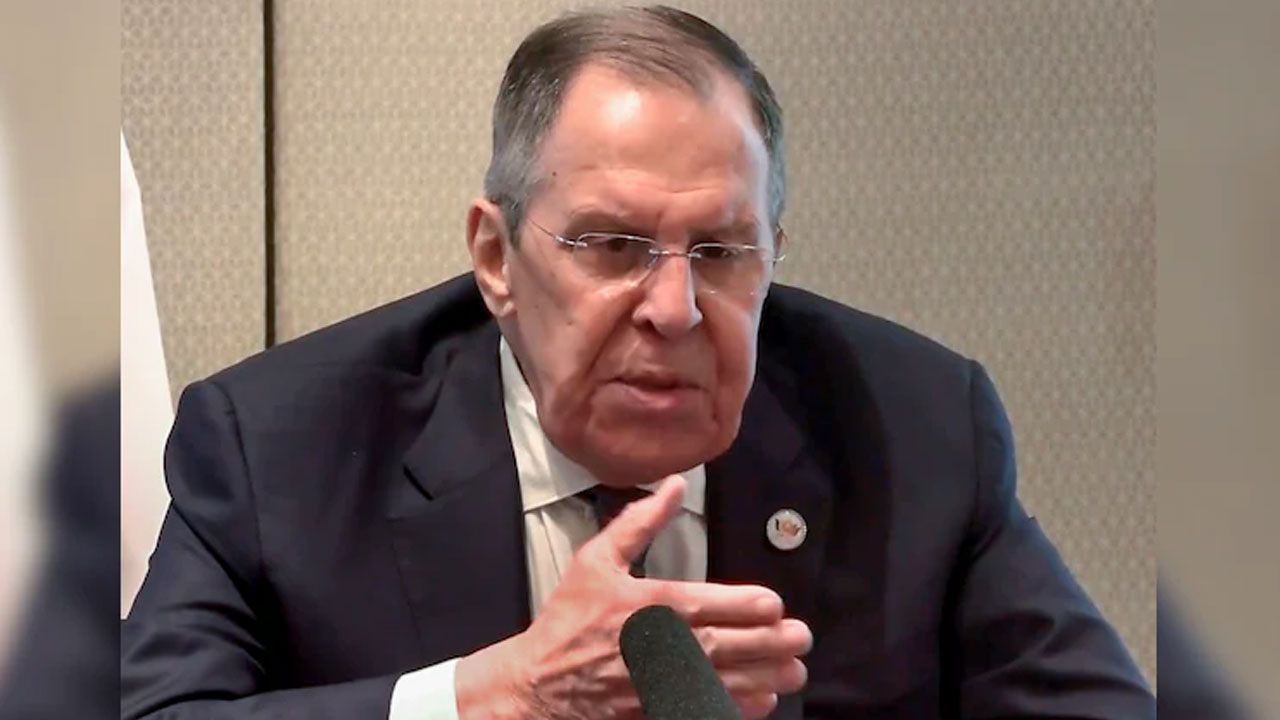 Russia Minister Sergey Lavrov: ఢిల్లీ ప్రెస్‌మీట్‌లో జ‌ర్న‌లిస్టుకు వార్నింగ్ ఇచ్చిన ర‌ష్యా మంత్రి.. వీడియో