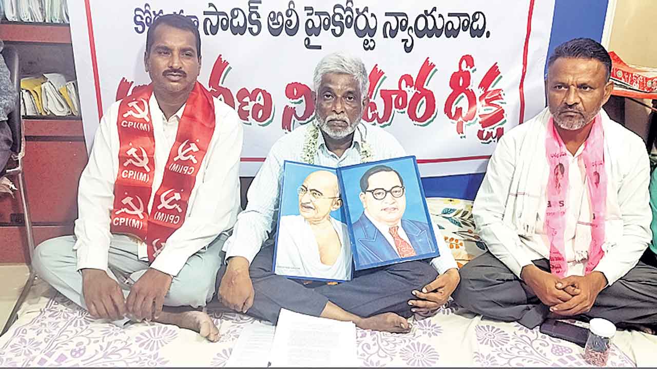 Sandeep Kumar Jha | జనగామ కలెక్టర్‌ కక్ష సాధింపు చర్యలు..! హైకోర్టు న్యాయవాది సాదిక్‌అలీ ఇంటికి నోటీసులు