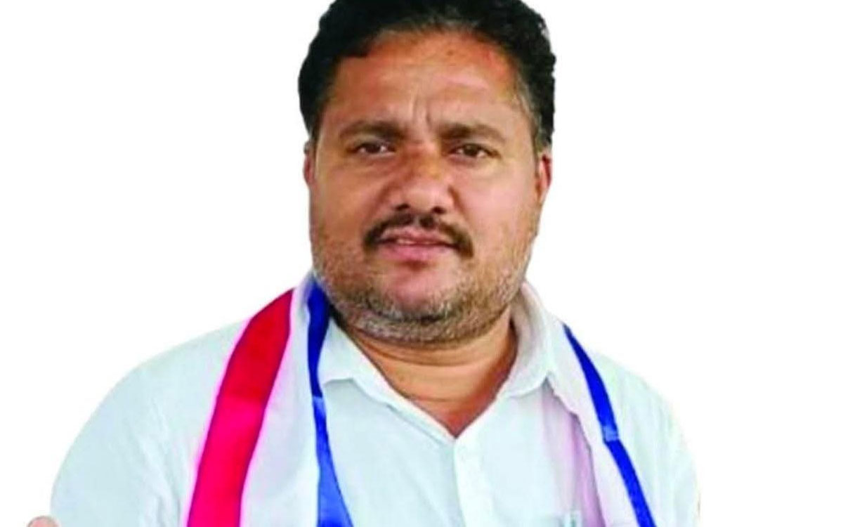 ‘మాజీ సర్పంచుల పెండింగ్ బిల్లులు వారికే ఇవ్వాలి’