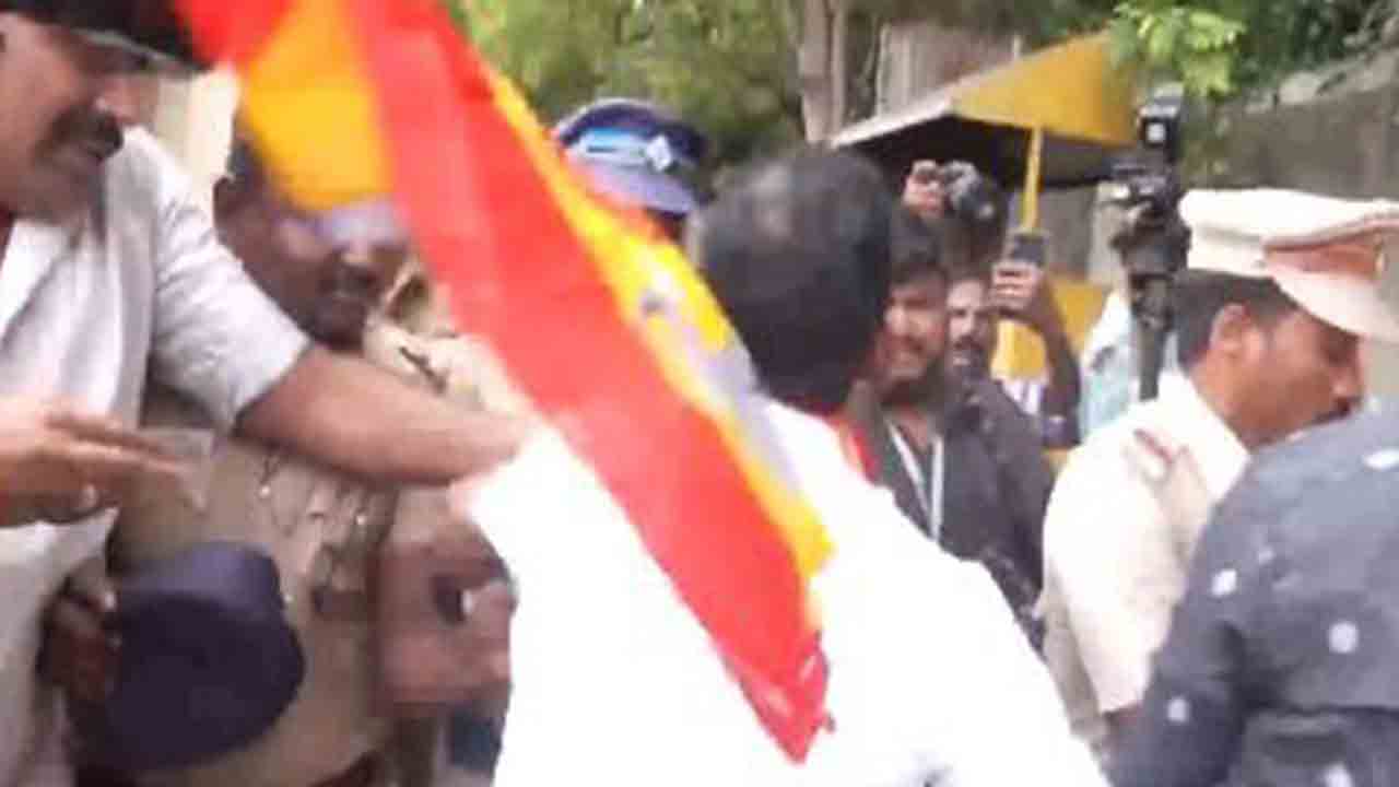 TVK Protest  | గవర్నర్‌ అర్లేకర్ నివాసం లోక్‌ భవన్‌ వద్ద టీవీకే ఆందోళన