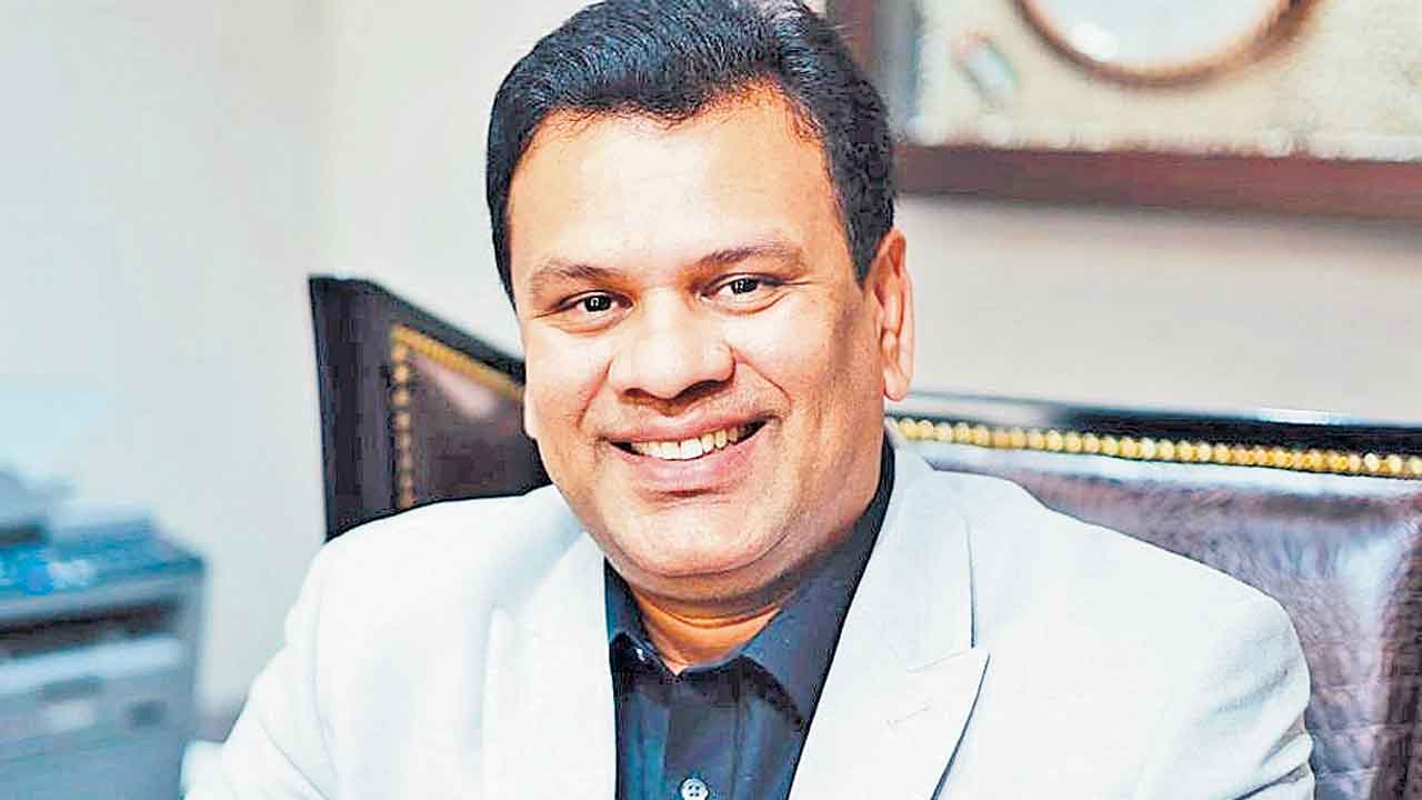 సాంస్కృతిక ఐక్యత చాటేలా ఆవిర్భావ వేడుకలు