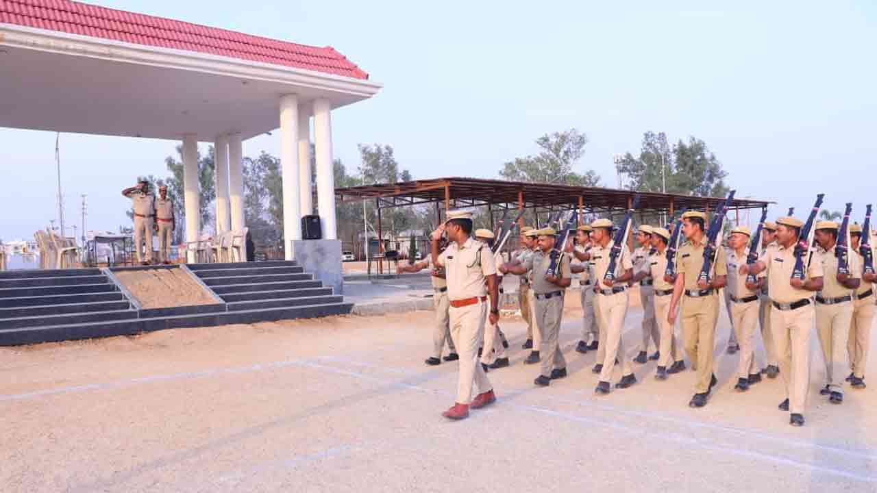 Medak DSP | అప్రమత్తతతో విధులు నిర్వహించాలి.. పోలీసులకు మెదక్ డీఎస్పీ సూచన