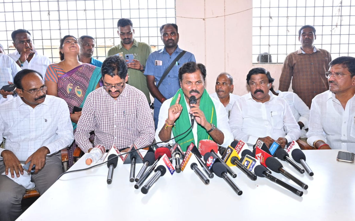 మిల్ల‌ర్లు రైతులను ఇబ్బందులకు గురి చేయొద్దు : ఎమ్మెల్యే కుంభం అనిల్‌కుమార్‌ రెడ్డి