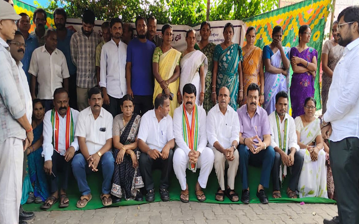 ఐటీసీ కార్మిక సమస్యల పరిష్కారానికి కృషి : ఎమ్మెల్యే పాయం వెంకటేశ్వర్లు