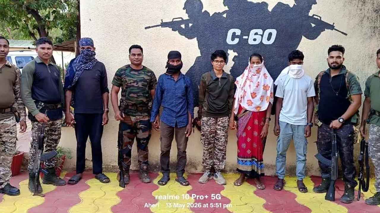 8 మంది నక్సల్స్‌ అరెస్టు