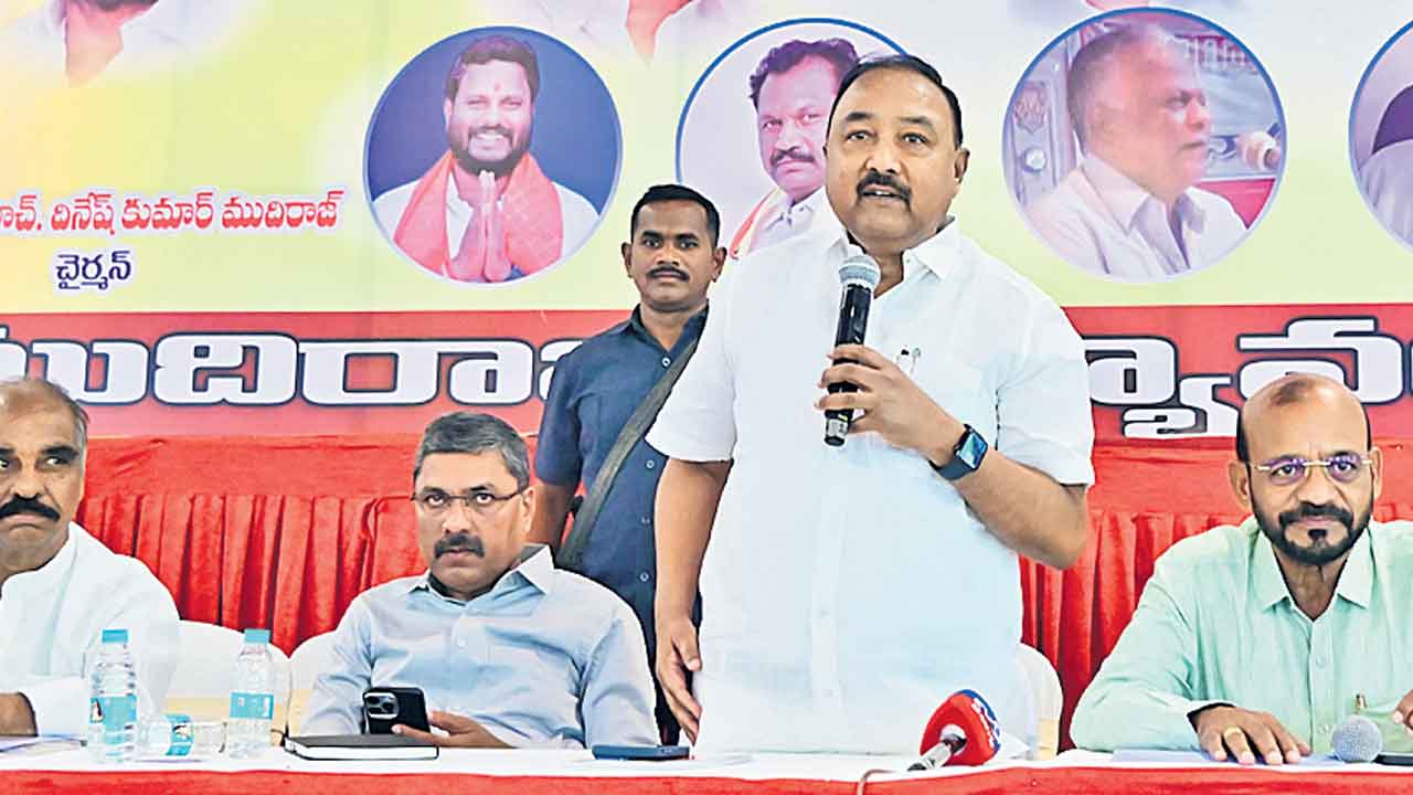 జనాభాకు అనుగుణంగా రిజర్వేషన్లు కల్పించాలి