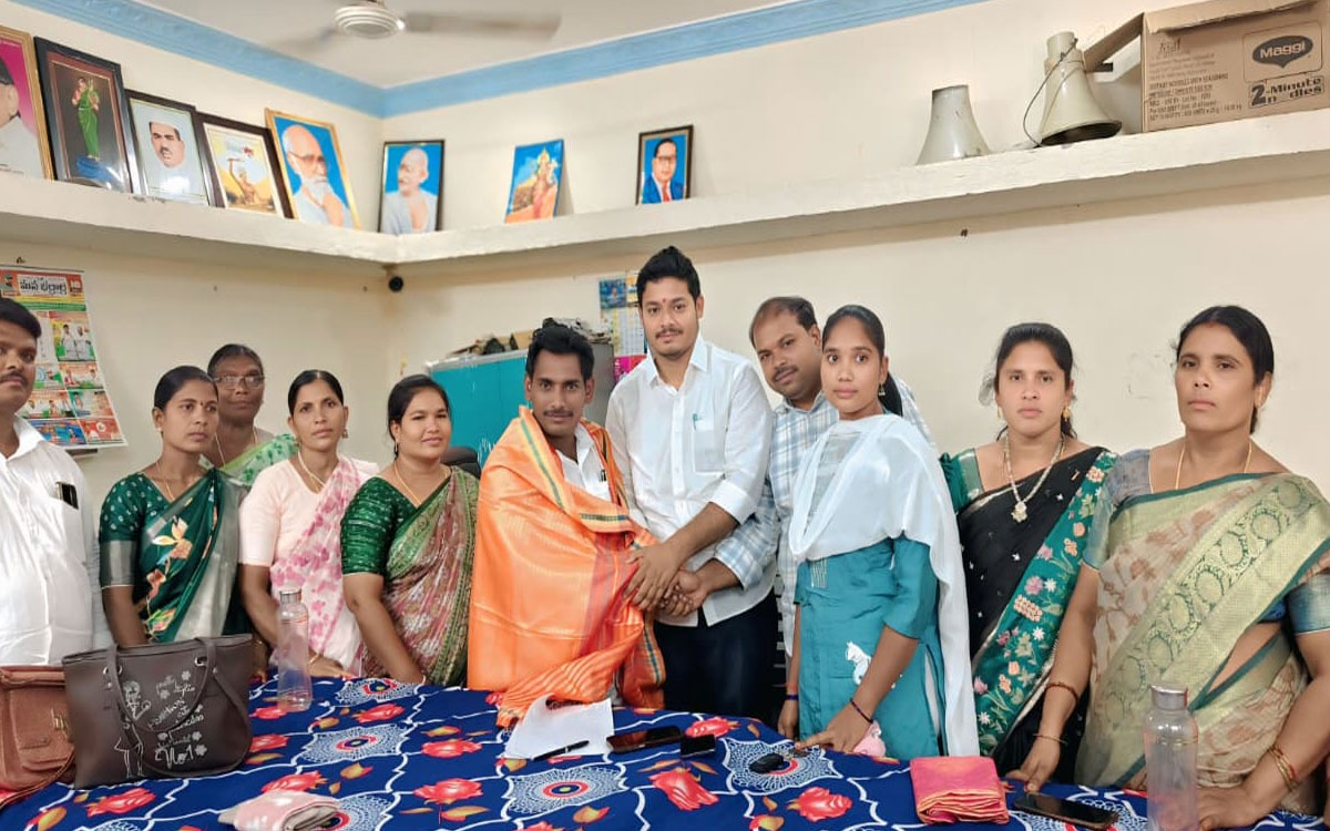 ‘సర్పంచుల‌ సమస్యల పరిష్కారానికి కృషి’