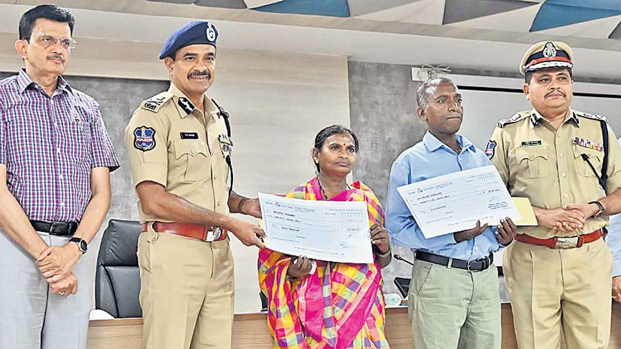 Maoist Ganapathi | గణపతి లొంగిపోండి..మీడియాతో డీజీపీ ఆనంద్‌ వెల్లడి