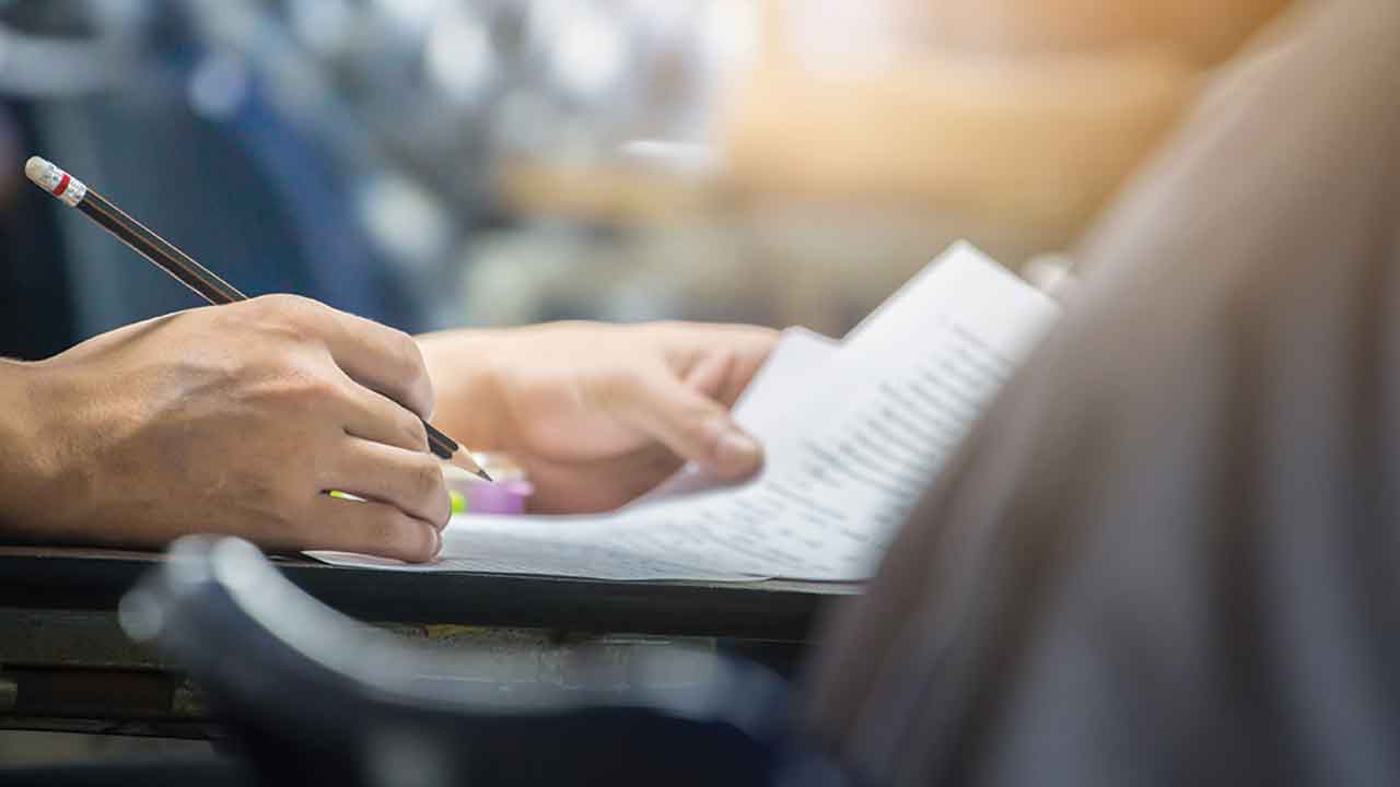 NEET UG 2026: గెస్ పేప‌ర్‌ను రాజ‌స్థాన్‌కు పంపిన కేర‌ళ ఎంబీబీఎస్ విద్యార్థి.. సర్క్యూలేష‌న్‌లో 400 ప్ర‌శ్న‌లు !