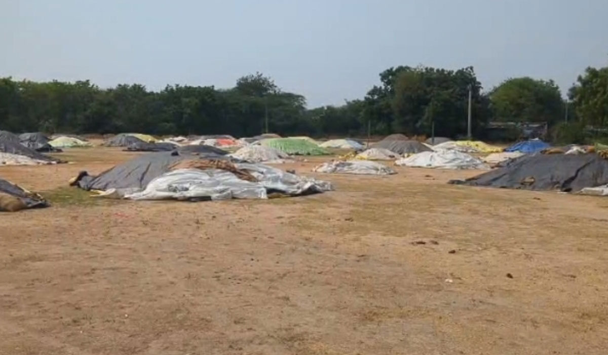 Procurement Scam | రామగుండం, జనగామలో కొను‘గోల్ మాల్’.. లోడుకు నాలుగు క్వింటాళ్ల కోత