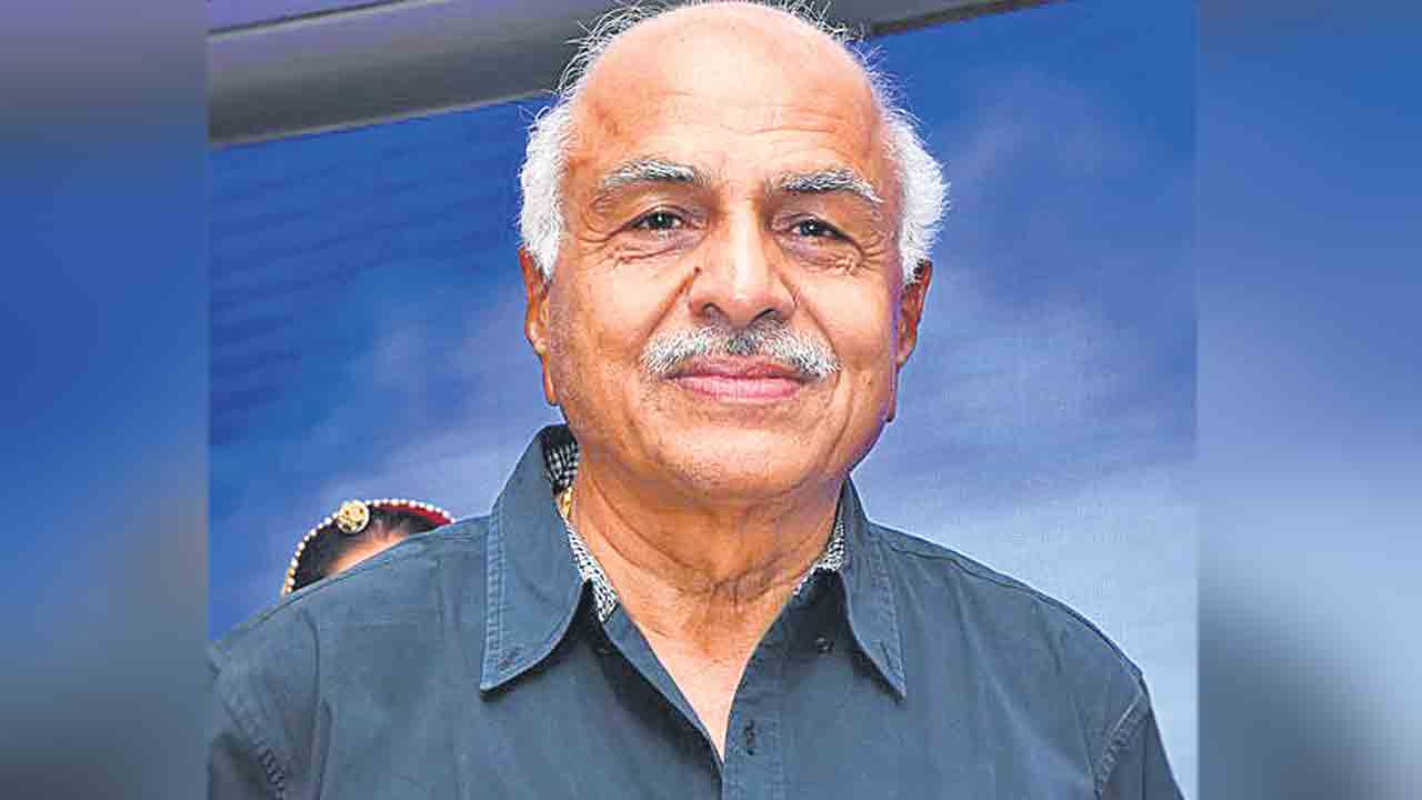 సూపర్‌గుడ్‌ నిర్మాత ఆర్‌బీ చౌదరి దుర్మరణం