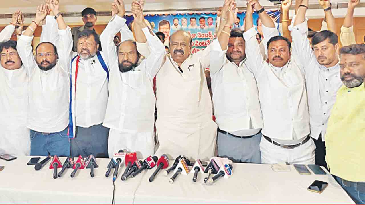 ఫీజు పథకం ఎత్తివేస్తే అగ్నిగుండమే.. ఆర్‌ కృష్ణయ్య హెచ్చరిక