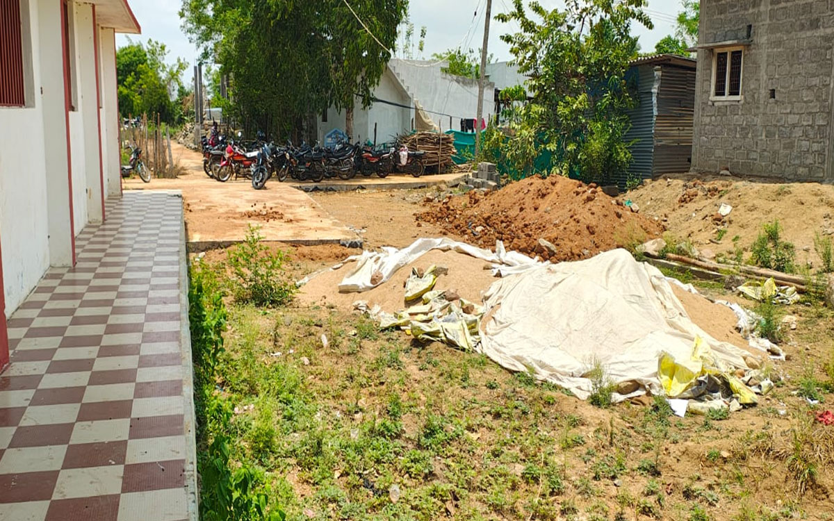 అపరిశుభ్రత నడుమే ప్రజాపాలన- ప్రగతి ప్రణాళిక సమావేశం