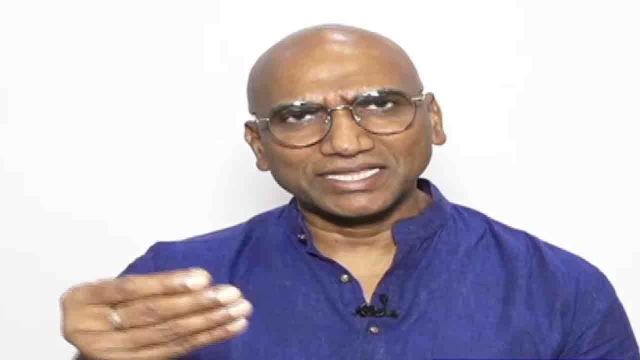 RS Praveen Kumar | బండి సంజయ్ కుమారుడిపై పోక్సో కేసు.. ఆరోజు పోలీస్ స్టేషన్‌లో ఏం జరిగిందో వివరించిన ఆర్‌ఎస్ ప్రవీణ్ కుమార్