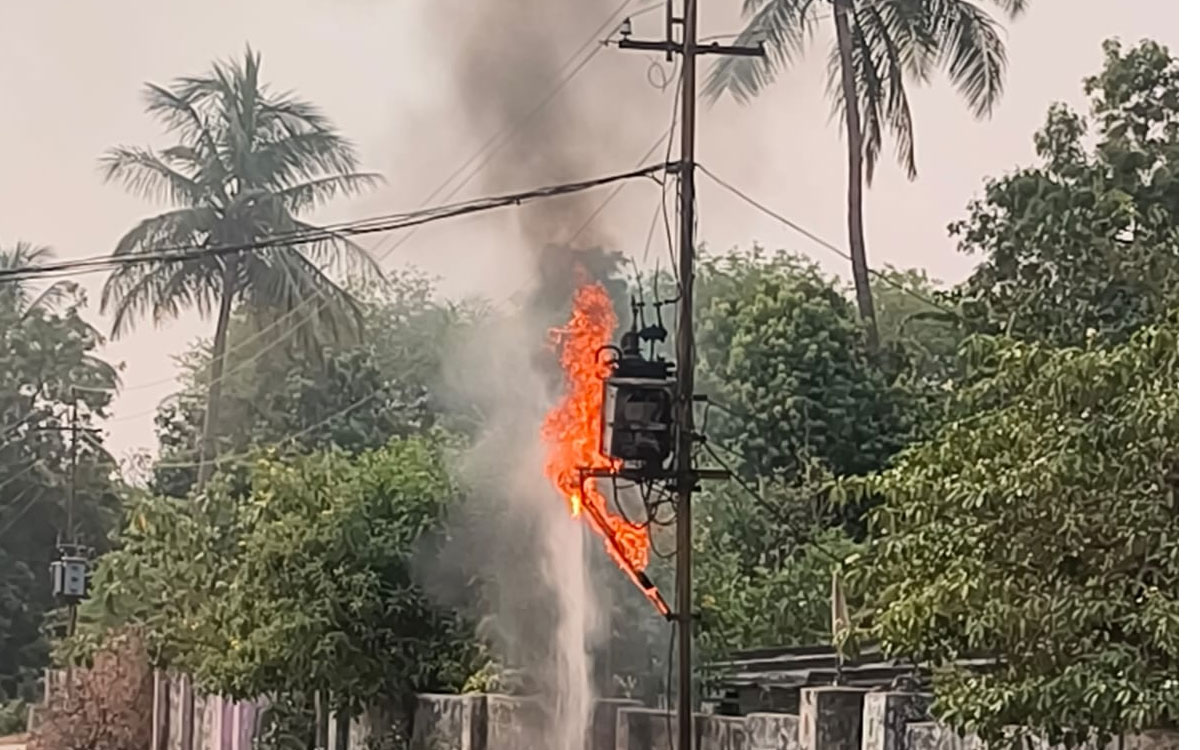 రుద్రంపూర్ నాలేరియా ట్రాన్స్‌ఫార్మ‌ర్‌లో మంటలు
