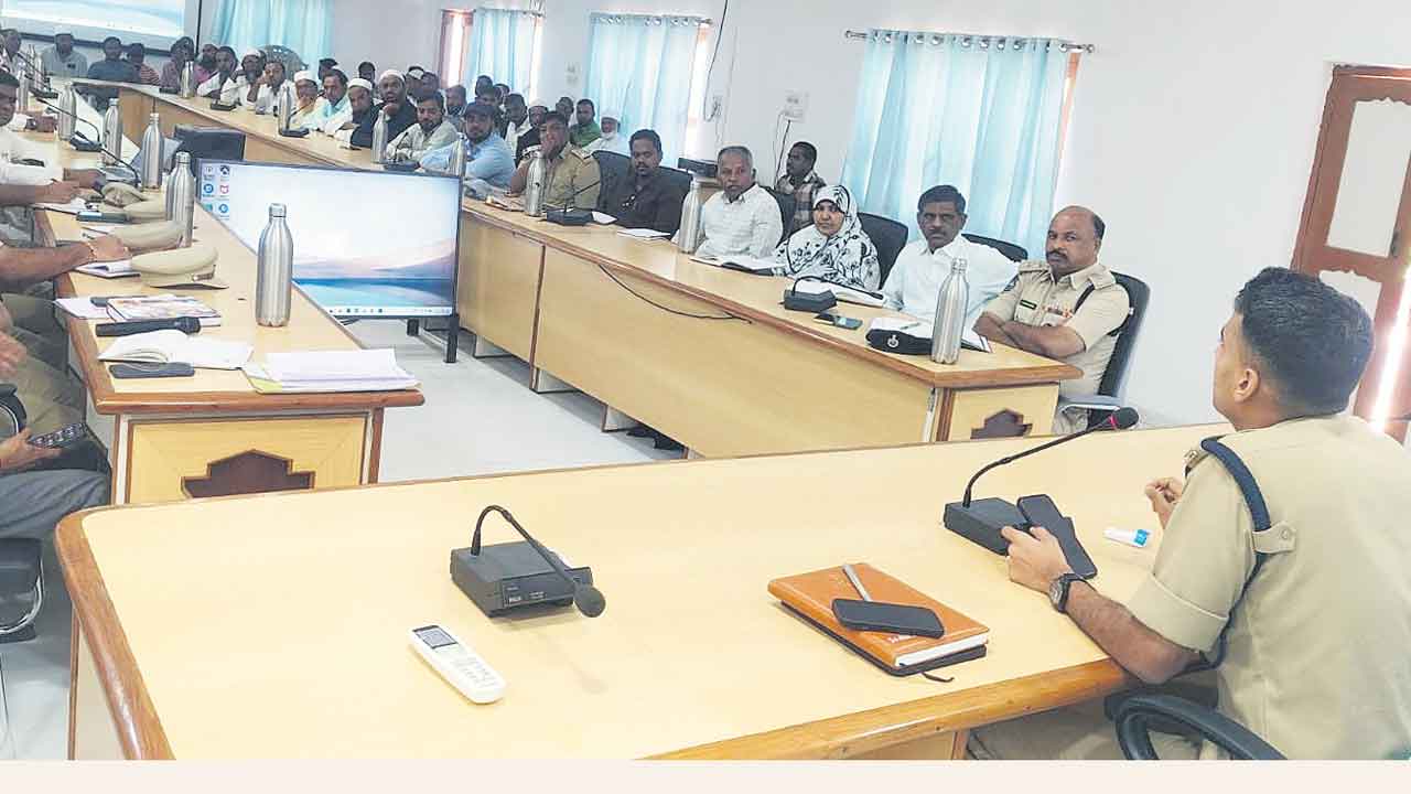 బక్రీద్‌కు పటిష్ట బందోబస్తు