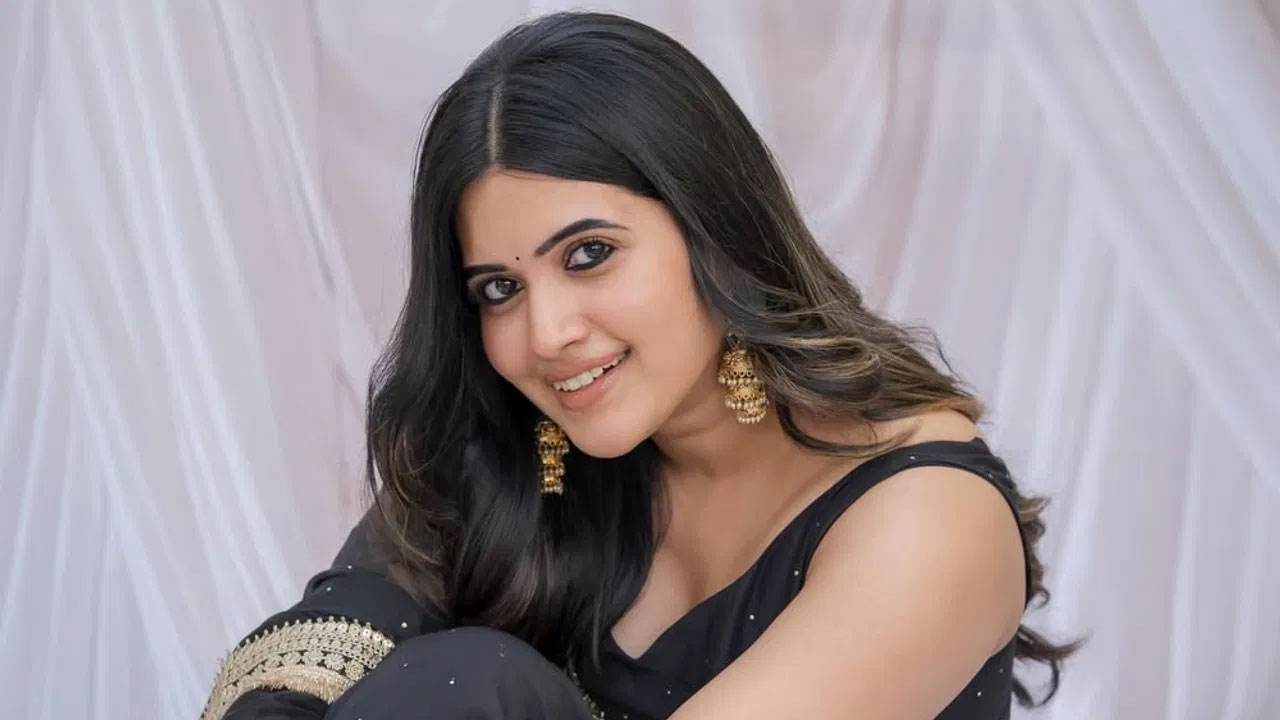 Anchor | పెళ్లి అయ్యిందని చెప్పడంతో చేజారిన సినిమా ఛాన్స్.. షాకింగ్ విషయాలు బయటపెట్టిన స్రవంతి