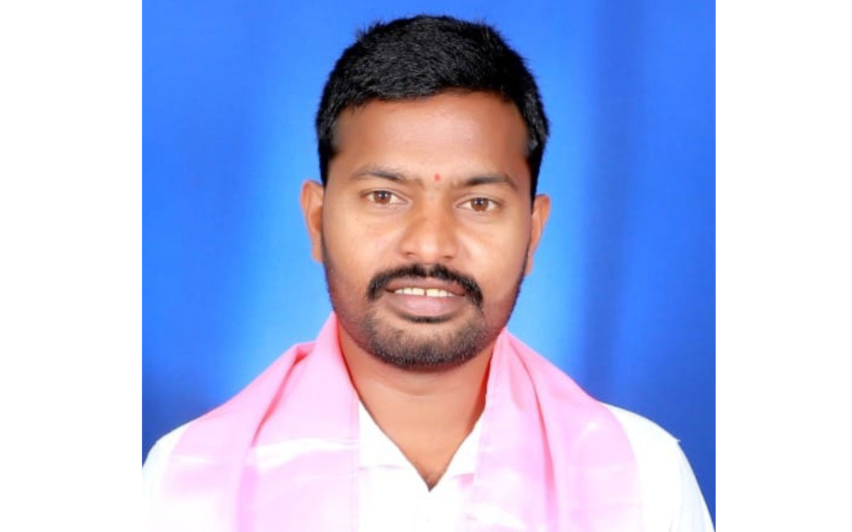 విద్యుత్ వైర్లు ఇలా.. సాగు చేసేదెలా ?