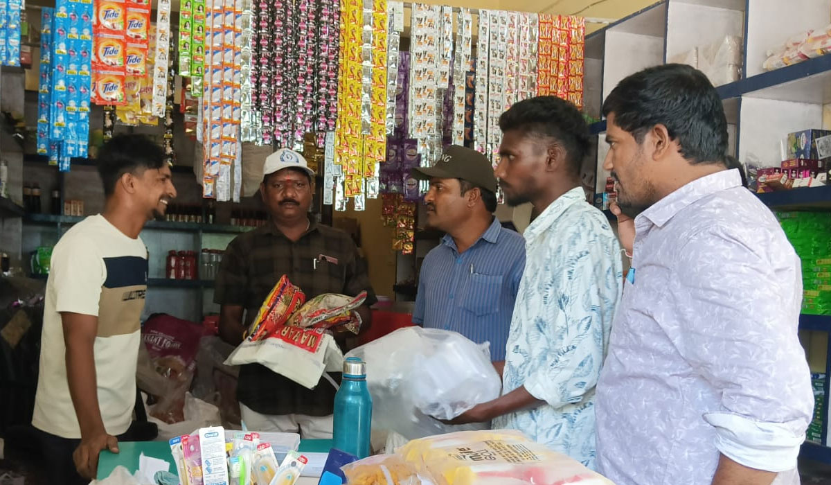 Korutla | సింగిల్ యూజ్డ్ ప్లాస్టిక్ కవర్లు వినియోగిస్తే కఠిన చర్యలు.. మున్సిపల్ కమిషనర్ శ్రీనివాస్ రావు హెచ్చరిక