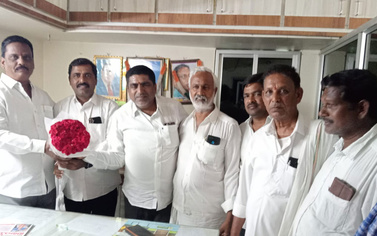 బేతంపూడి సొసైటీ చైర్మన్‌గా లక్కినేని సురేందర్ రావు