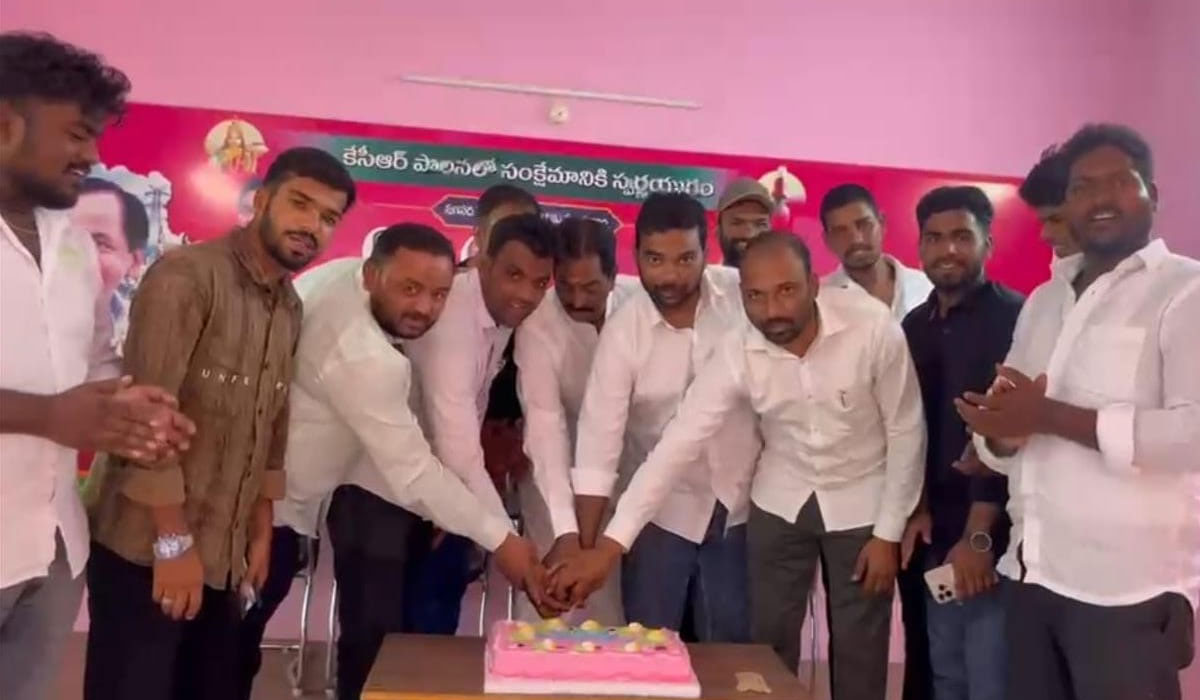 KR  Suresh Reddy | నిజామాబాద్‌లో ఘనంగా మాజీ ఎంపీ కేఆర్ సురేష్ రెడ్డి జన్మదిన వేడుకలు