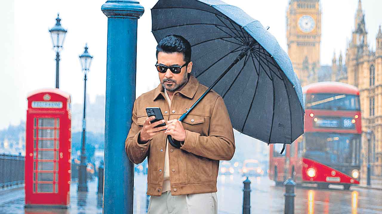 ఆగస్ట్‌లో ‘విశ్వనాథ్‌ అండ్‌ సన్స్‌’