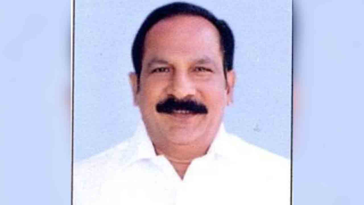బండి సంజయ్ గారూ.. మీ ధర్మం ఏమైంది? : ఎమ్మెల్సీ రవీందర్‌రావు సూటి ప్రశ్న