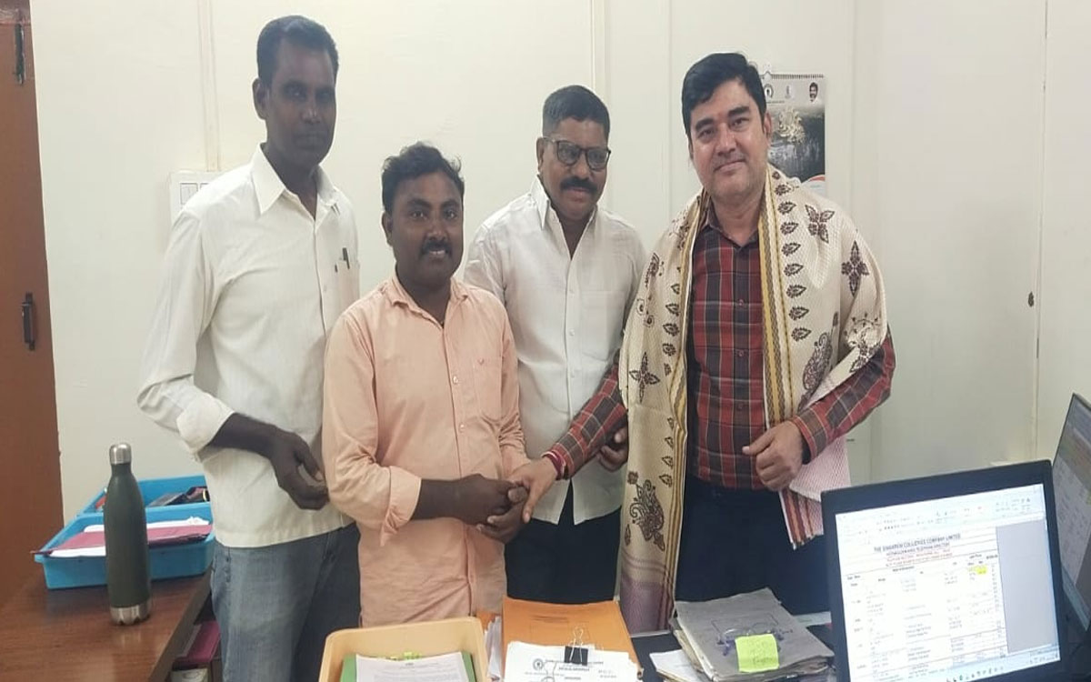 ‘కాంట్రాక్ట్ కార్మికుల సమస్యల పరిష్కారానికి కృషి’
