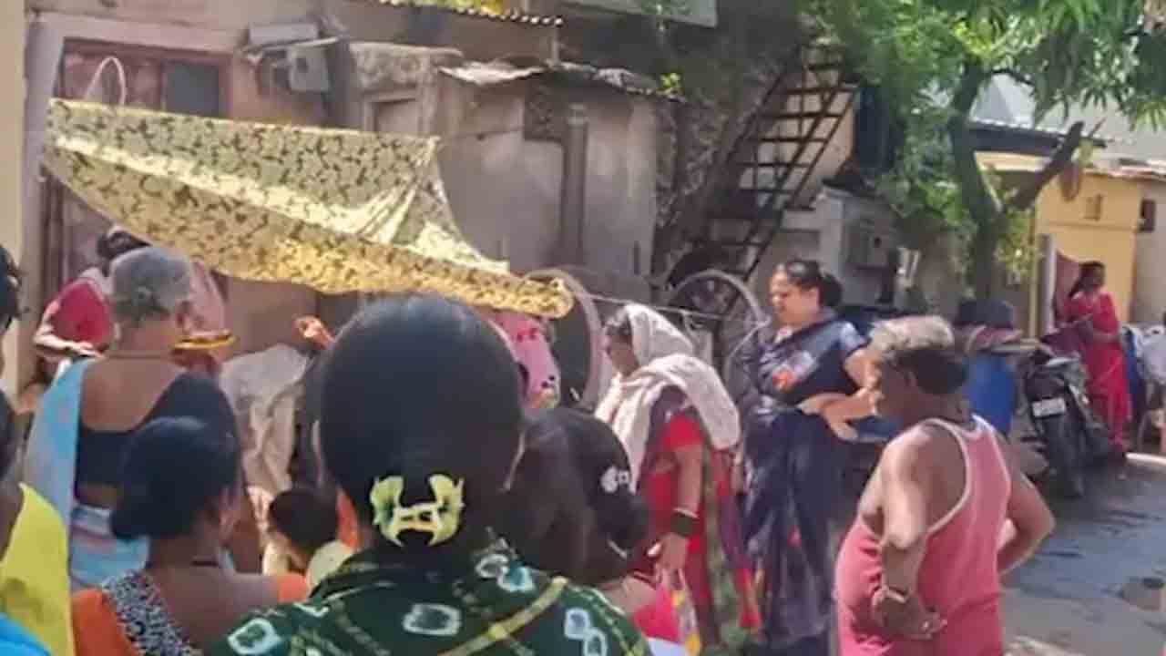 spurious liquor | కల్తీ మద్యం సేవించి 12 మంది మృతి.. కొందరి పరిస్థితి విషమం