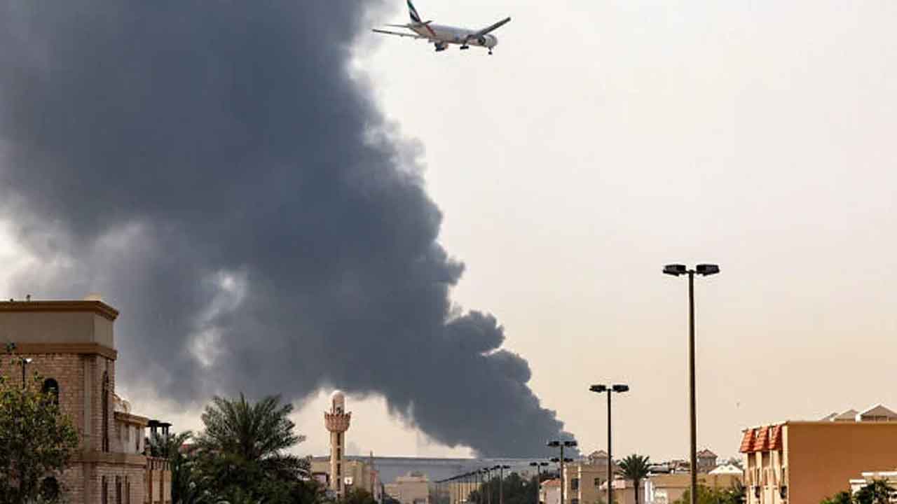 UAE Attack: ఇరాన్‌పై ర‌హ‌స్యంగా దాడి చేసిన యూఏఈ .. ఆయిల్ రిఫైన‌రీపై అటాక్‌