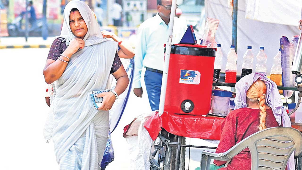 నిప్పుల కుంపటిలా నగరం
