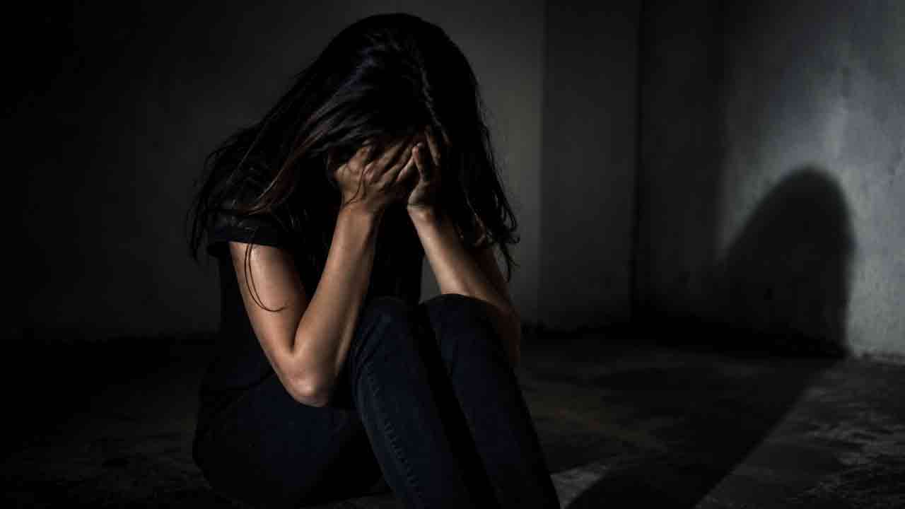 Hyderabad | టీ తాగుదామని తీసుకెళ్లి.. మద్యం తాగించి.. బీటెక్ విద్యార్థినిపై క్లాస్‌మేట్ అత్యాచారం