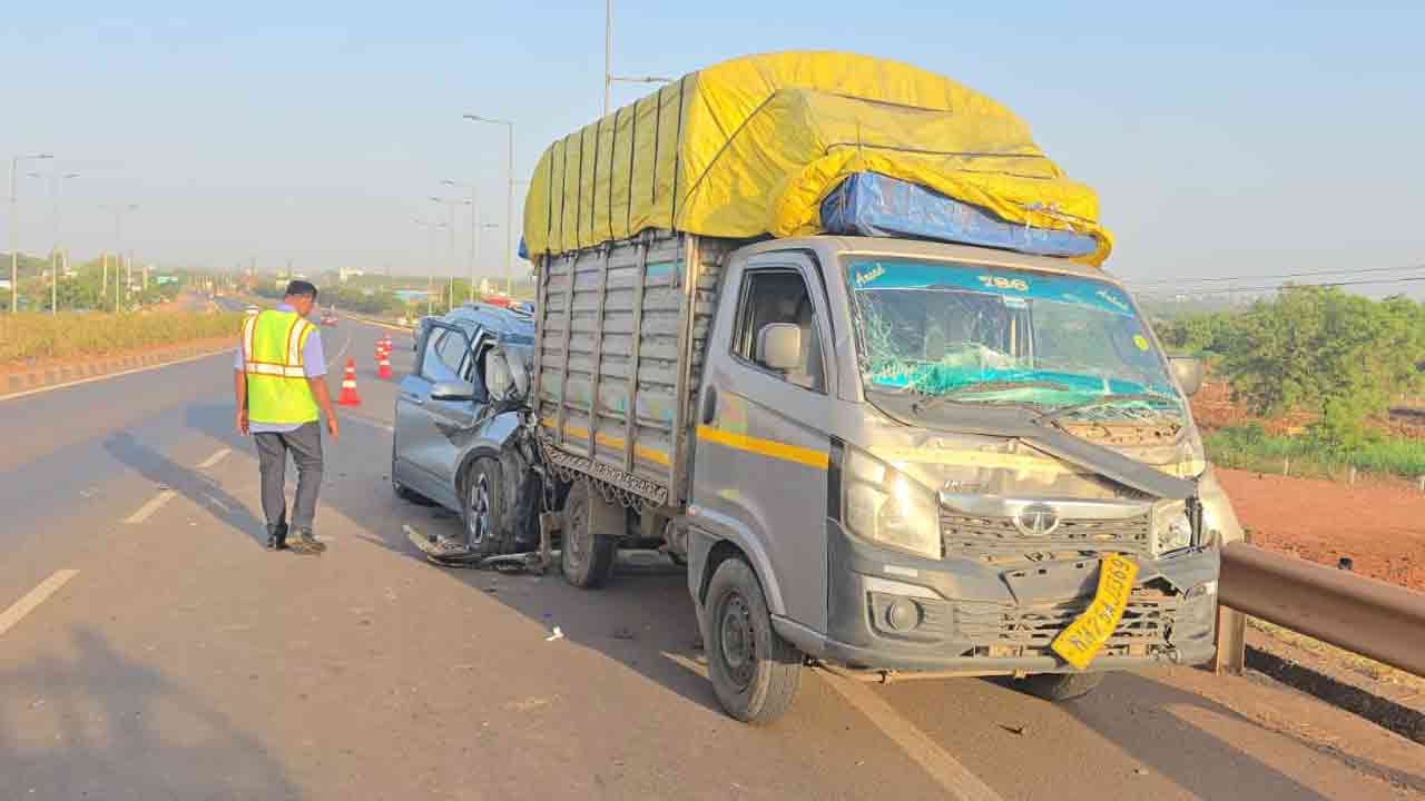 Road Accident | దైవదర్శనానికి వెళ్లి వస్తుండగా రోడ్డు ప్రమాదం.. ఇద్దరు మృతి, ముగ్గురికి తీవ్రగాయాలు