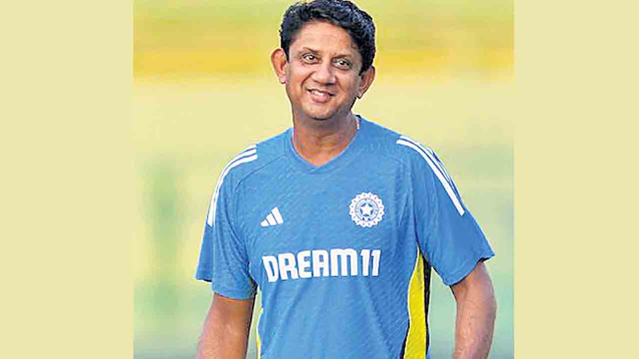 భారత్‌ స్పిన్‌ బౌలింగ్‌ కోచ్‌గా బహుతులే