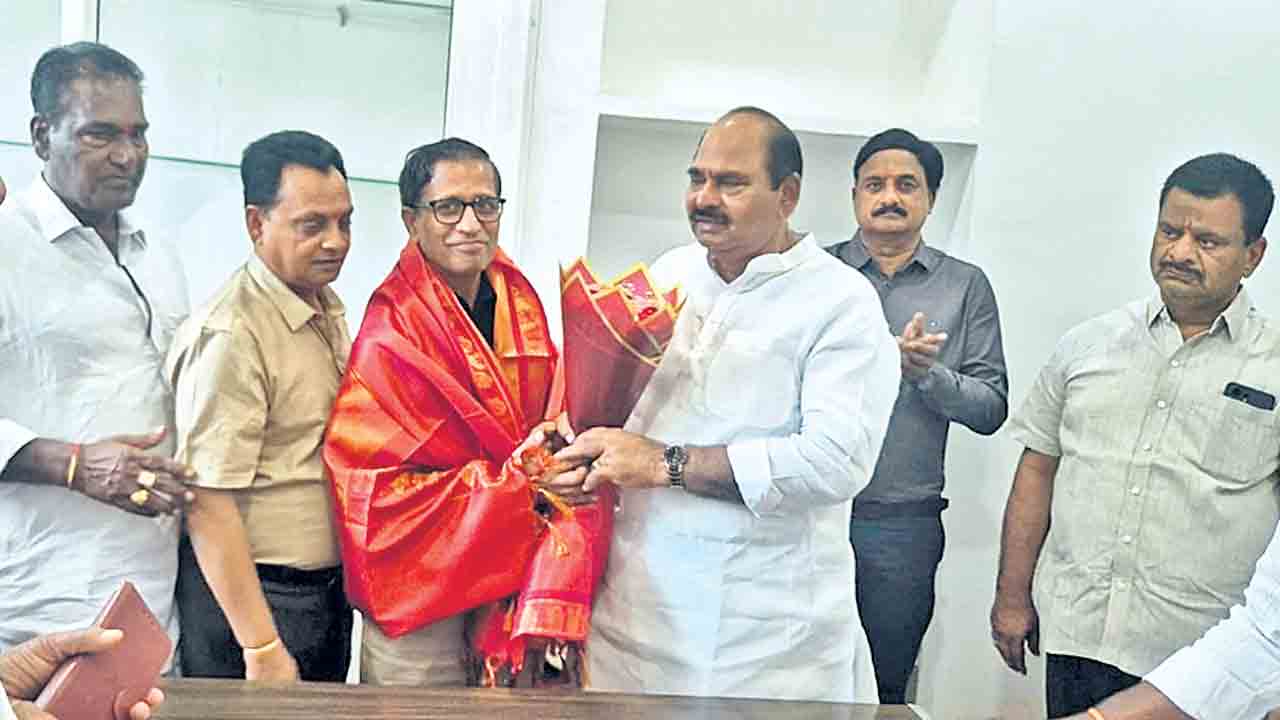 నార్ముల్‌ మదర్‌ డెయిరీ ఎండీగా కోదండపాణి