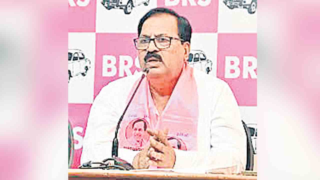 బీజేపీతో అంటకాగుతున్నది రేవంత్‌రెడ్డే