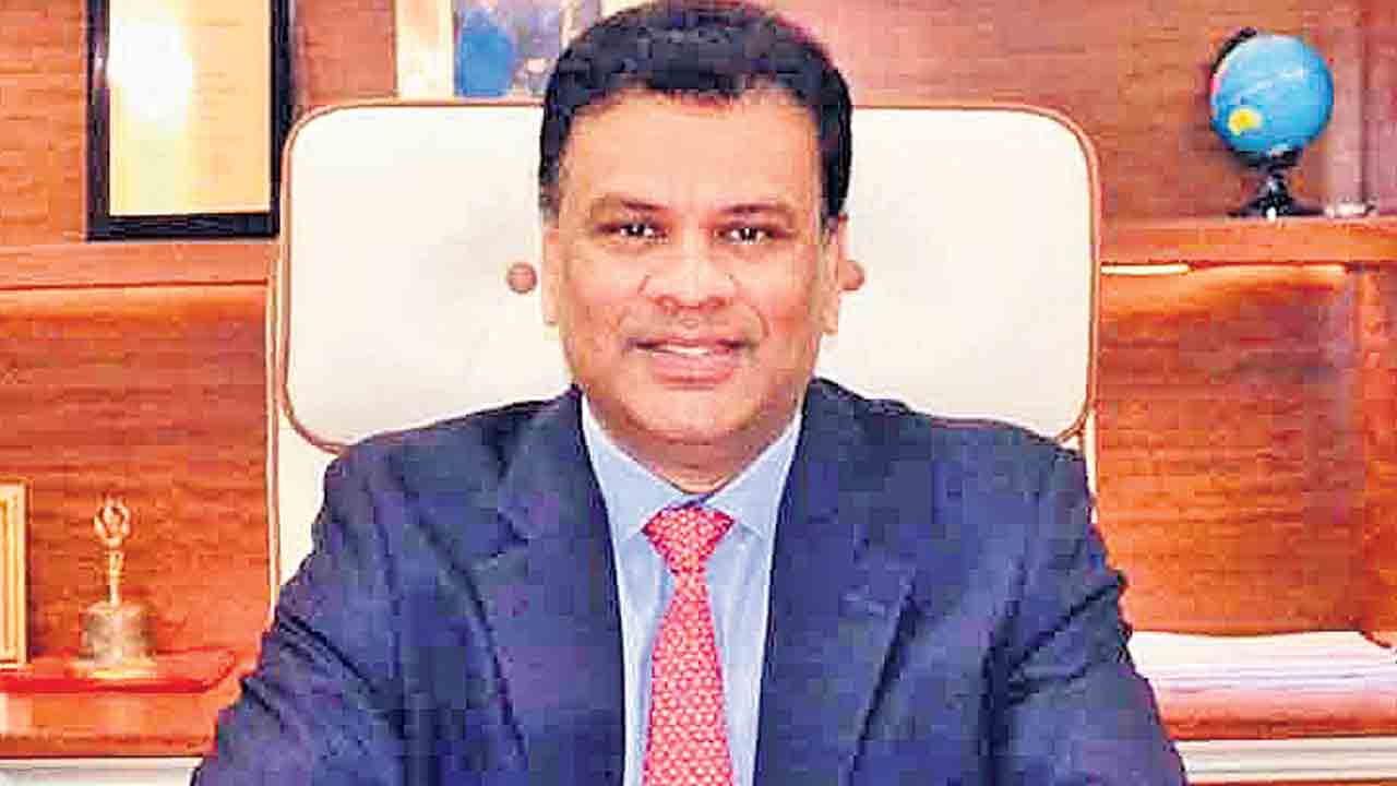 ఆవిర్భావ వేడుకలతో ఒకే వేదికపైకి ఎన్నారైలు… బీఆర్‌ఎస్‌ ఎన్నారై కోఆర్డినేటర్‌ మహేశ్‌ బిగాల