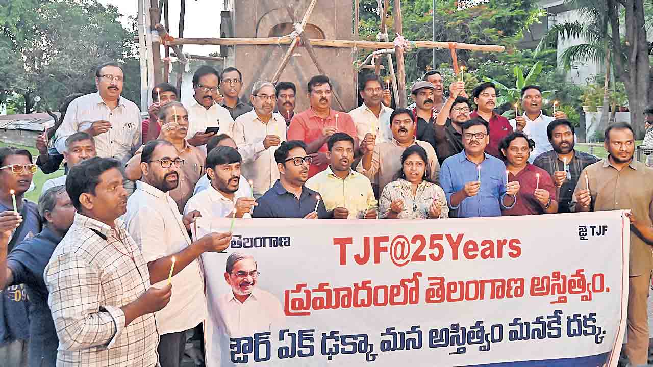 ప్రమాదంలో తెలంగాణ అస్తిత్వం.. తెలంగాణ రాజధానిలో ఆంధ్రానేతల విగ్రహాల ఏర్పాటు ఆంతర్యమేంటి?