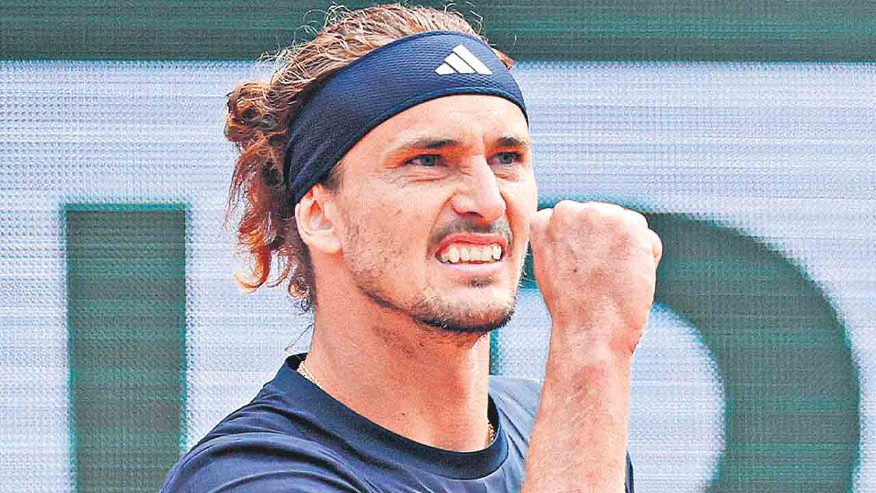 ఫైనల్లో జ్వెరెవ్‌.. సెమీస్‌లో మెన్సెక్‌పై విజయం