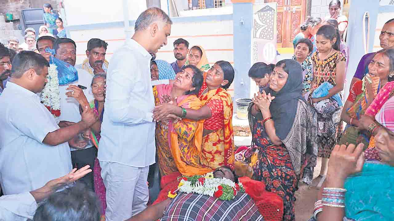 తరుగు దోపిడీతో ఆగిన అన్నదాత గుండె… ధాన్యం అమ్ముకొనేందుకు 45 రోజుల నిరీక్షణ