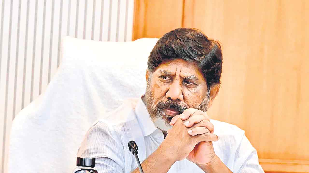 ఊగిసలాటలో భట్టి భవిత!