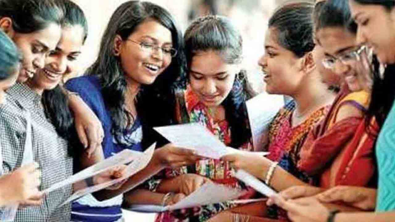 నేడు టెట్‌ హాల్‌టికెట్లు విడుదల